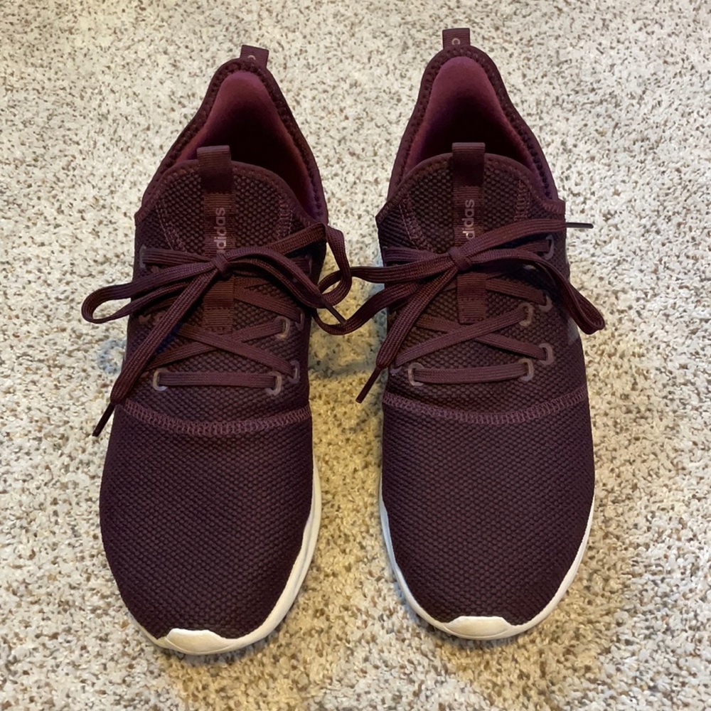 Adidas CloudFoam Running Shoe. Maroon. Size 11